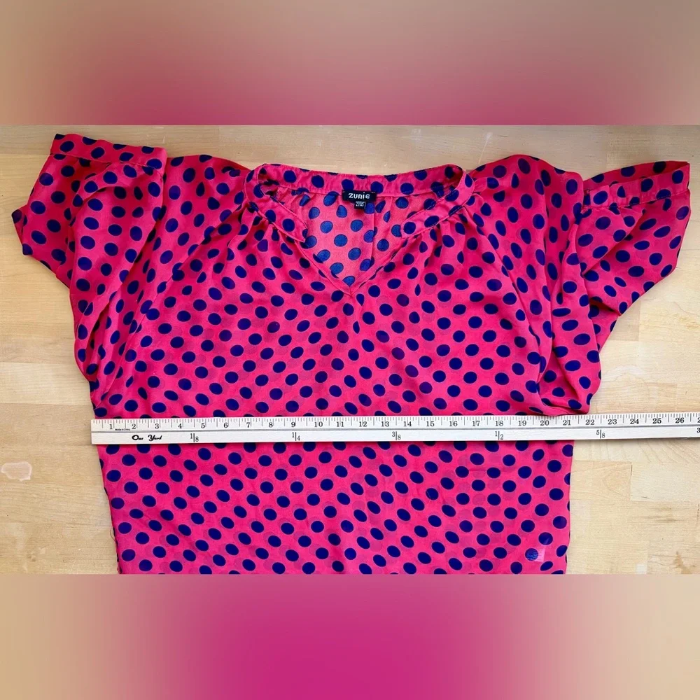 Zunie Junior's Gossamer Blouse LG 14, Pouf 3/4 Sleeve, Fuchsia w/Navy Polka Dots